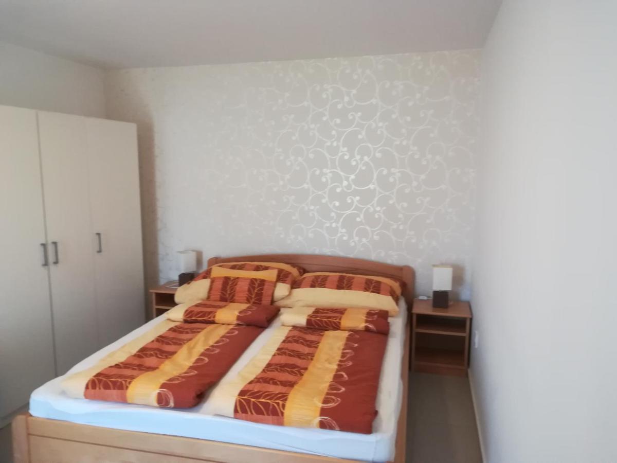 Zamardi Siraly Apartment Bagian luar foto