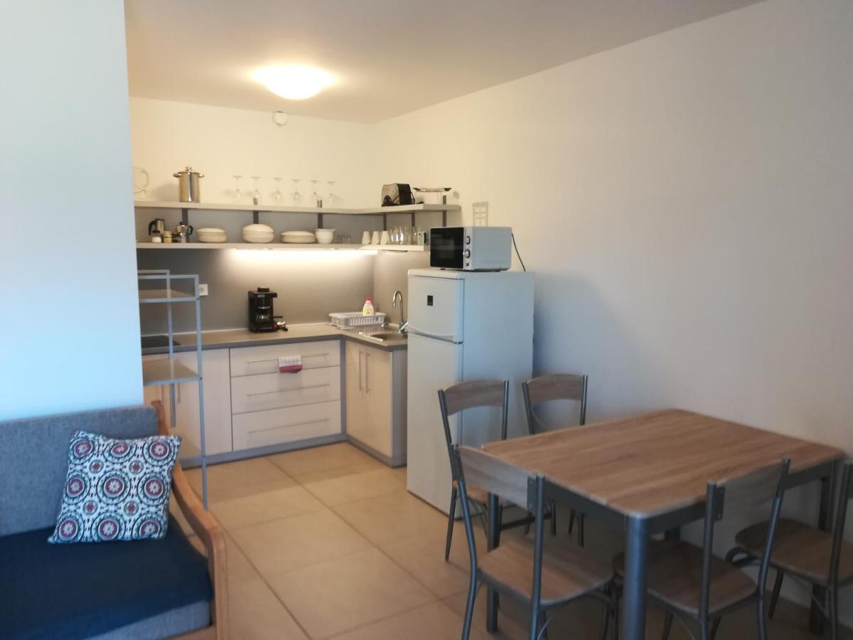 Zamardi Siraly Apartment Bagian luar foto