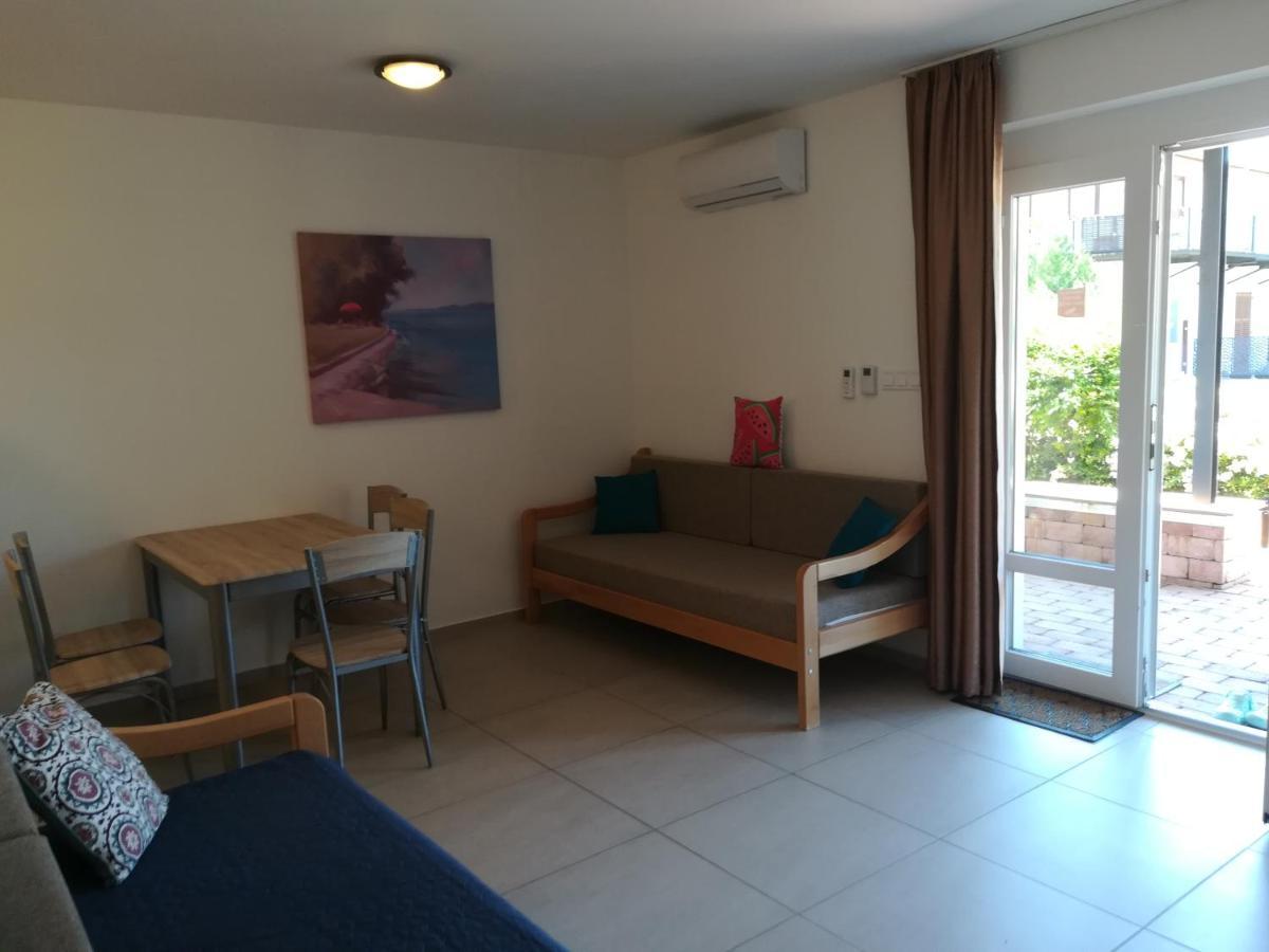 Zamardi Siraly Apartment Bagian luar foto